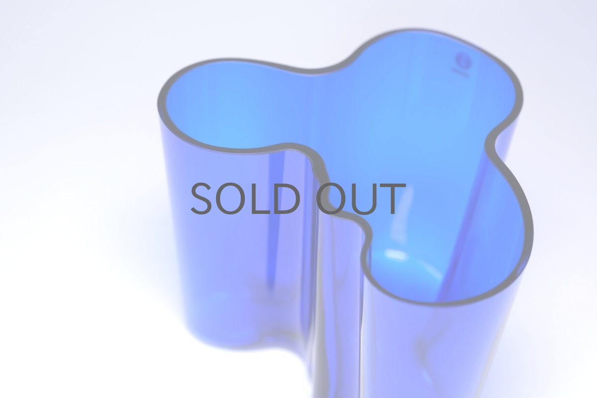 画像6: iittala/イッタラ/ALVAR AALTO/Savoy vas/アルヴァ・アアルトコレクション ベース/H12cm/2002年/廃盤色ダークブルー (6)