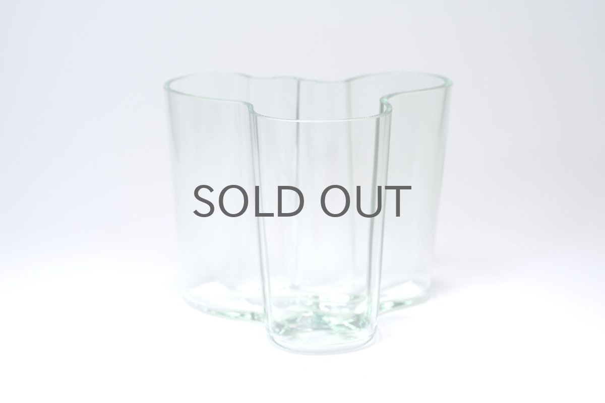 画像1: iittala/イッタラ/ALVAR AALTO/Savoy vas/アルヴァ・アアルトコレクション ベース/H12cm/アアルト誕生100周年/限定カラー初期クリア/1998年 (1)