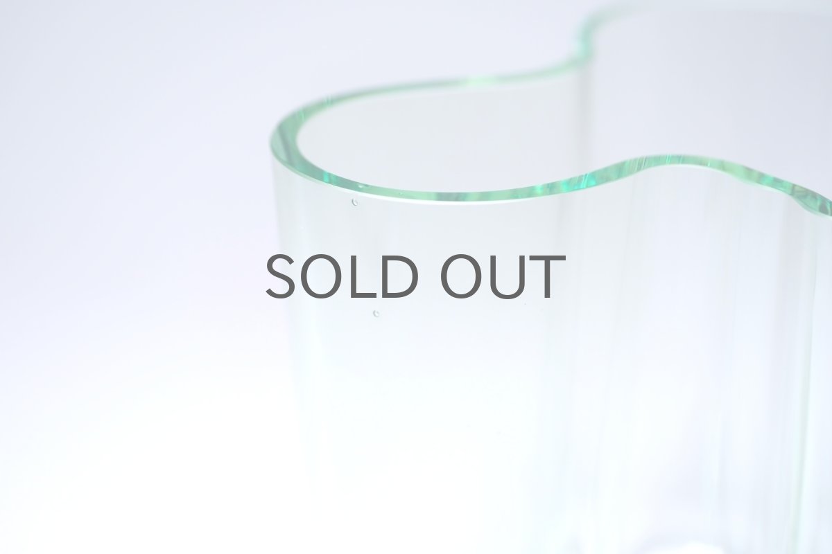 画像4: iittala/イッタラ/ALVAR AALTO/Savoy vas/アルヴァ・アアルトコレクション ベース/H12cm/アアルト誕生100周年/限定カラー初期クリア/1998年 (4)