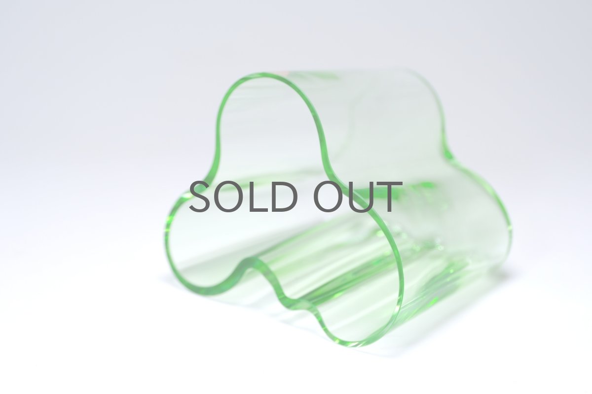 画像4: iittala/イッタラ/ALVAR AALTO/Savoy vas/アルヴァ・アアルトコレクション ベース/H9.5cm /アップルグリーン (4)