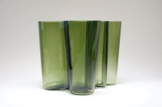 画像3: 北欧ビンテージ/iittala/イッタラ/Alvar Aalto/Alvar Aalto collection/Aalto vase/アアルトベース/H16cm/シーグリーン/オリジナルBOX/リーフレット付き (3)