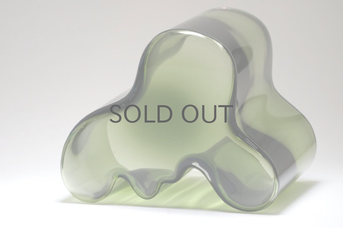 画像5: 北欧ビンテージ/iittala/イッタラ/Alvar Aalto/Alvar Aalto collection/Aalto vase/アアルトベース/H16cm/シーグリーン/オリジナルBOX/リーフレット付き (5)