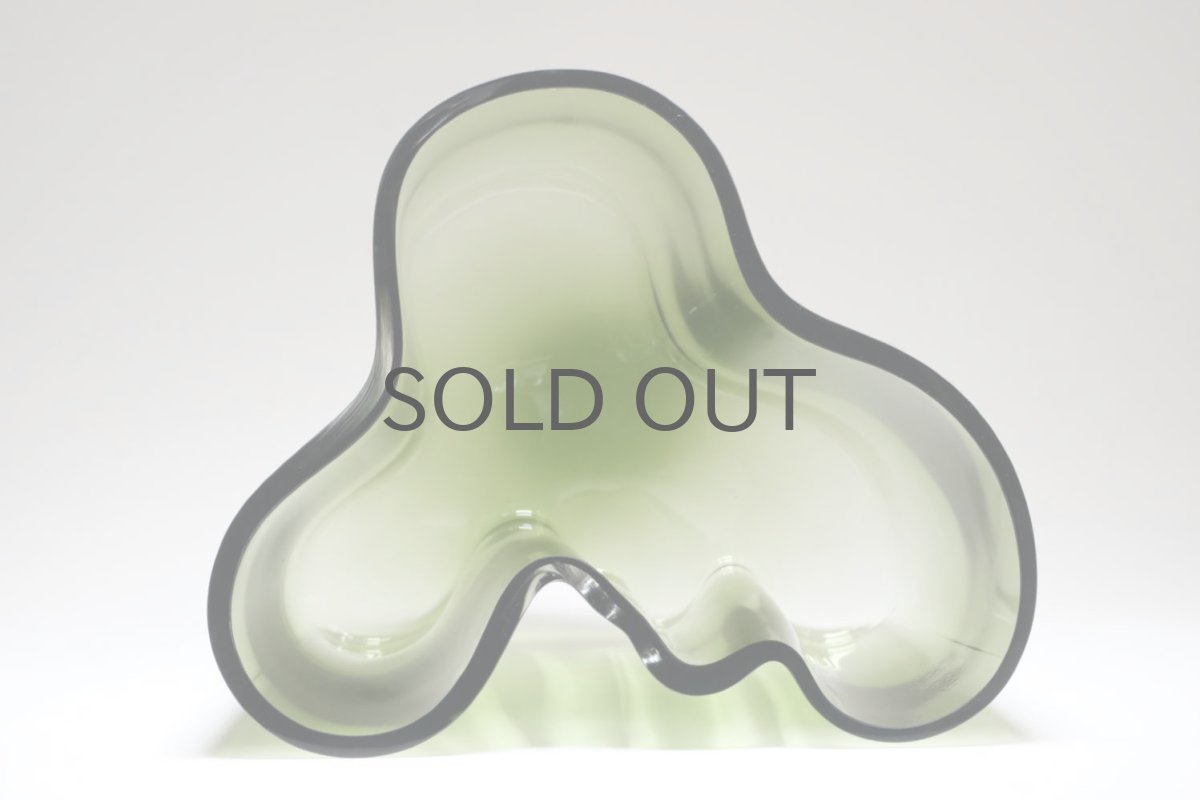 画像9: 北欧ビンテージ/iittala/イッタラ/Alvar Aalto/Alvar Aalto collection/Aalto vase/アアルトベース/H16cm/シーグリーン/オリジナルBOX/リーフレット付き (9)