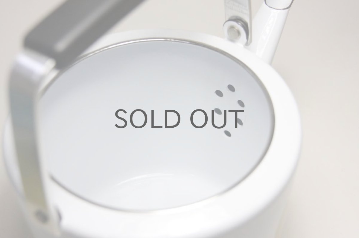 画像4: Cathrineholm Lotus キャサリンホルム ロータス　ケトル　ホワイト×バタースコッチ (4)