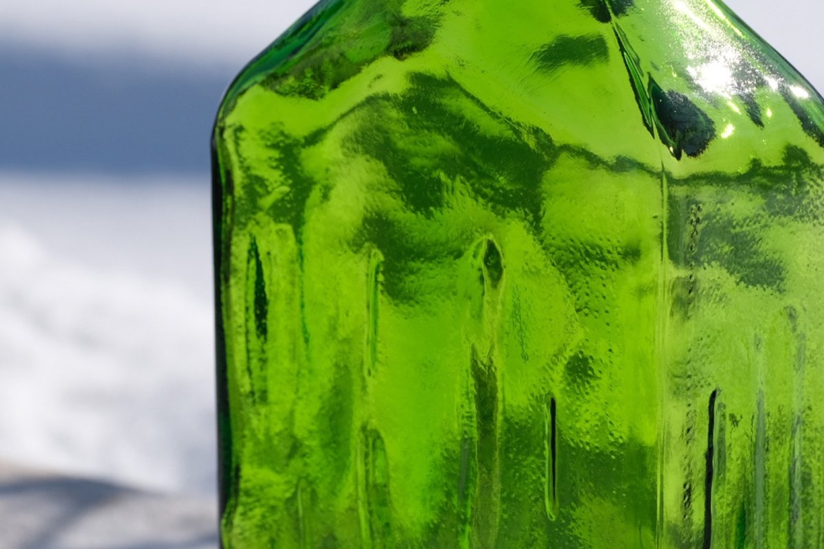 画像5: ビンテージ北欧雑貨/RiihimaenLasi/リーヒマエン・ラシ/Helena Tynell/ヘレナ・ティネル/Lankkupullo/ボトル/グリーン (5)