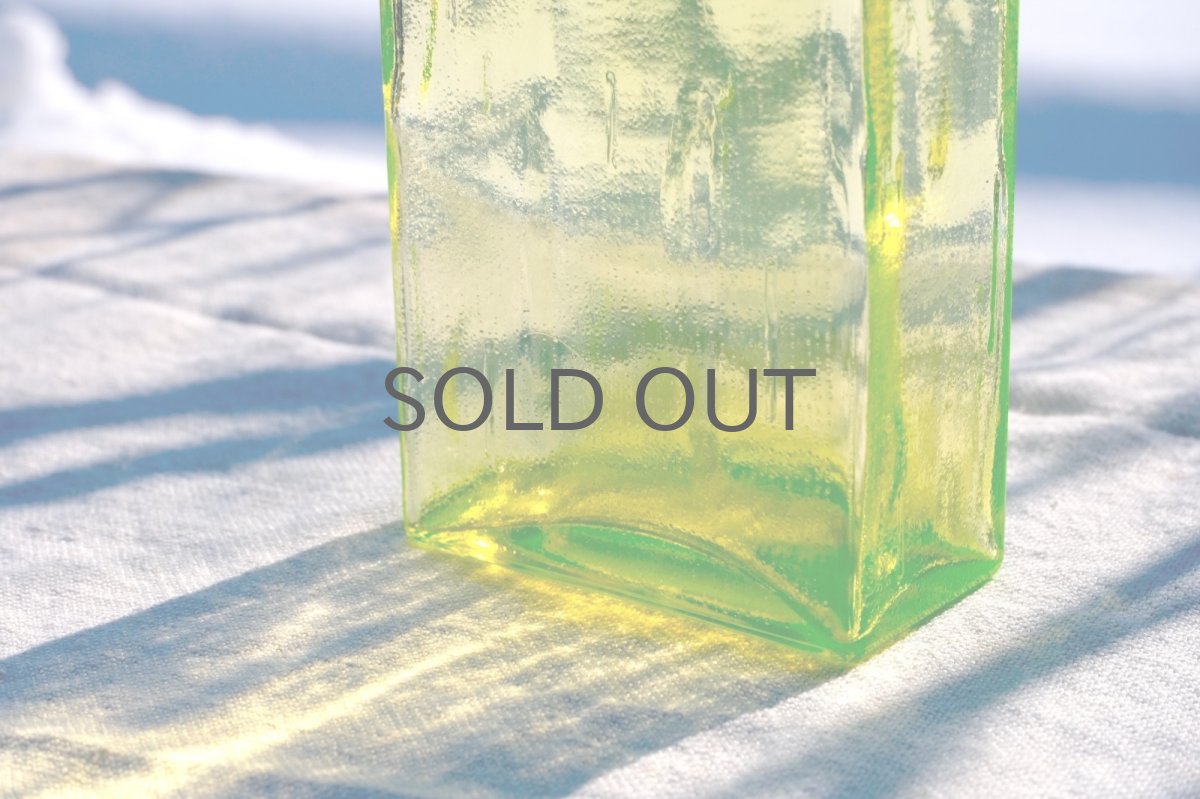 画像3: ビンテージ北欧雑貨/RiihimaenLasi/リーヒマエン・ラシ/Helena Tynell/ヘレナ・ティネル/Lankkupullo/ボトル/イエロー (3)