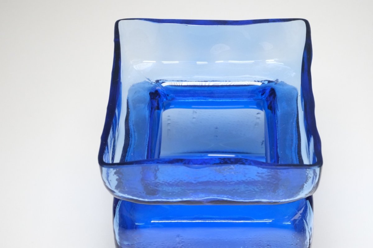 画像4: 北欧雑貨/Riihimaen Lasi/リーヒマエンラシ/Pala/パラシリーズ/花瓶/Lサイズ/ブルー (4)