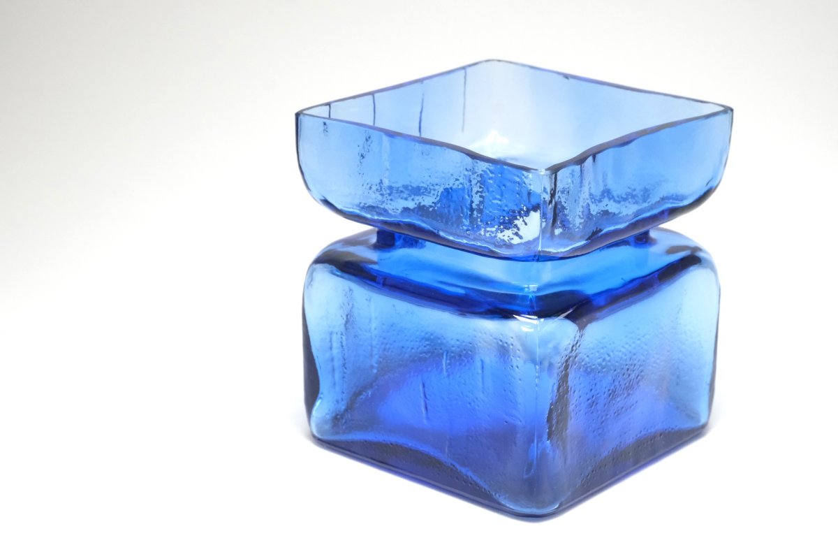 画像2: 北欧雑貨/Riihimaen Lasi/リーヒマエンラシ/Pala/パラシリーズ/花瓶/Lサイズ/ブルー (2)