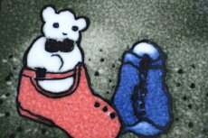 画像2: ARABIA/アラビア /Helja Liukko Sundstrom/ヘルヤ・リウッコ・スンドストロム/クマ＆ベビーシューズ (2)