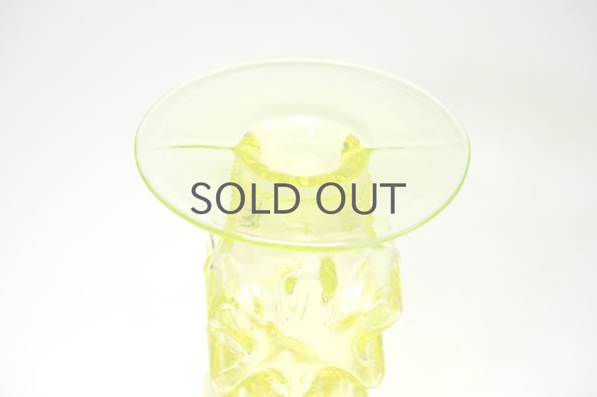 画像6: 北欧ビンテージ雑貨/フィンランド/Riihimaen Lasi/リーヒマエンラシ/Kasperi/Erkkitapio Siiroinen/イエロー2連/ウランガラス (6)