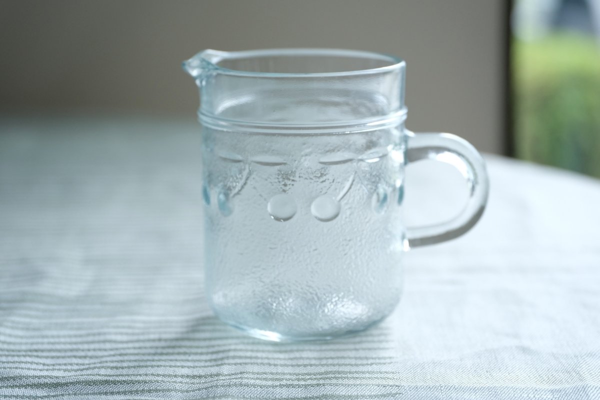 画像2: 北欧雑貨/フィンランド/Riihimaen Lasi/リーヒマエンラシ/Kirsikka/キルシッカ/さくらんぼう/クリーマー (2)