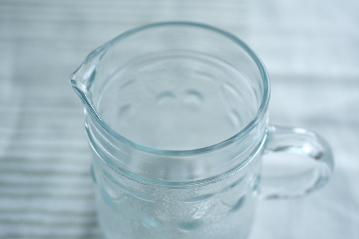 画像3: 北欧雑貨/フィンランド/Riihimaen Lasi/リーヒマエンラシ/Kirsikka/キルシッカ/さくらんぼう/クリーマー (3)