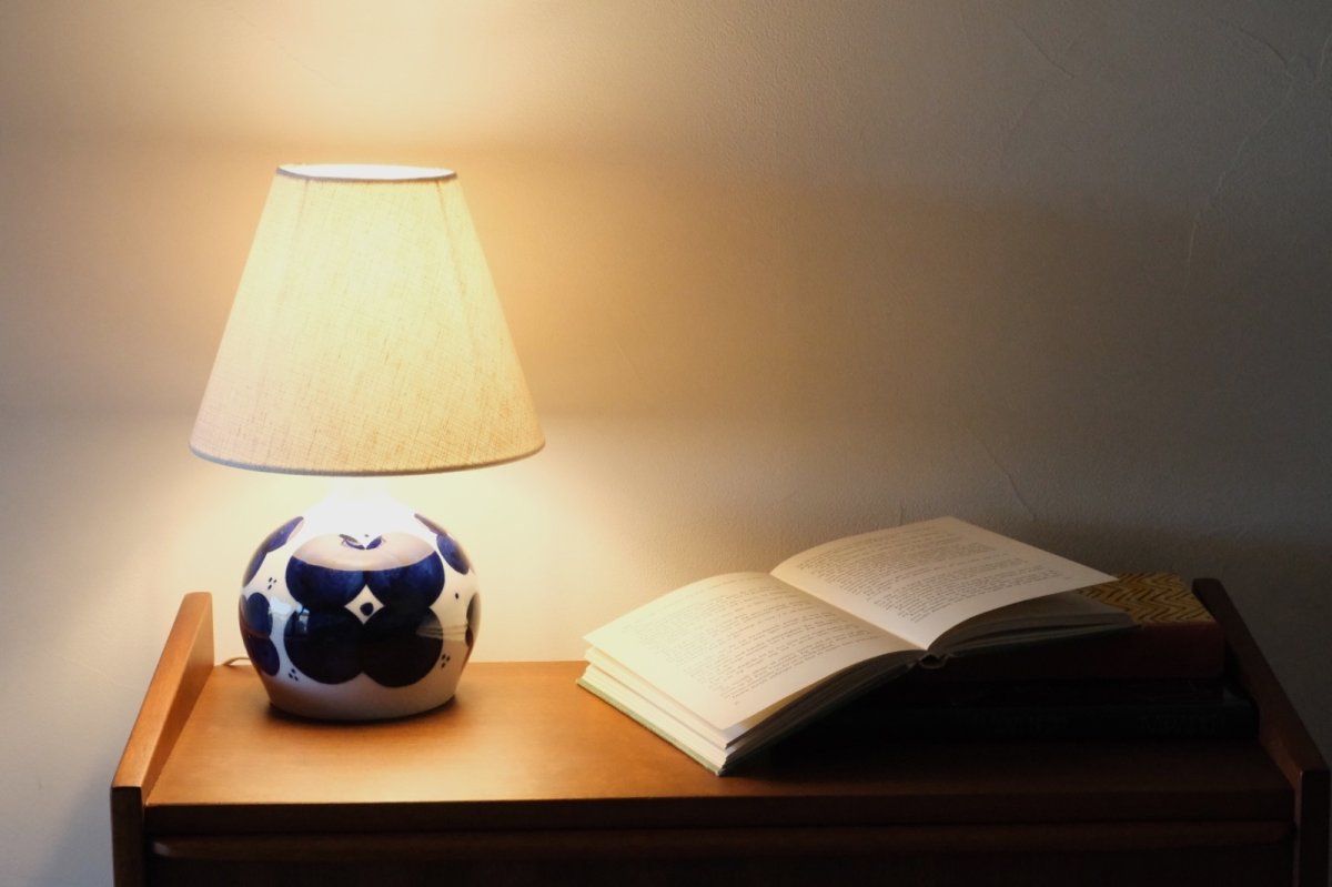 画像1: ビンテージ北欧照明/Rorstrand/ロールストランド/Sylvia Leuchovius/シルヴィア・レウショヴィウス/テーブルライト (1)