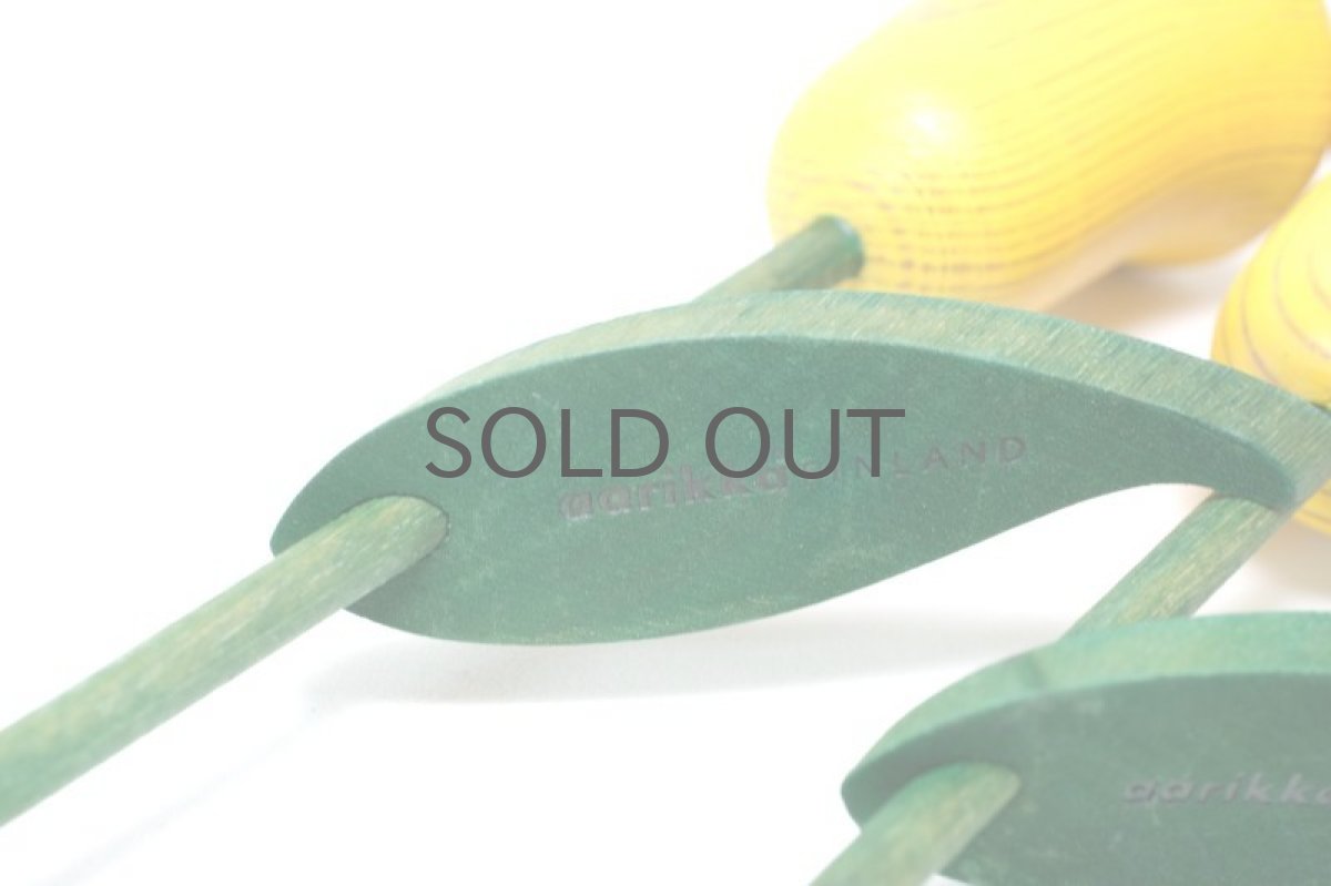 画像5: 北欧インテリアビンテージ雑貨/フィンランド製/aarikka/アアリッカ/木製オブジェ/イエロー花/No.3 (5)