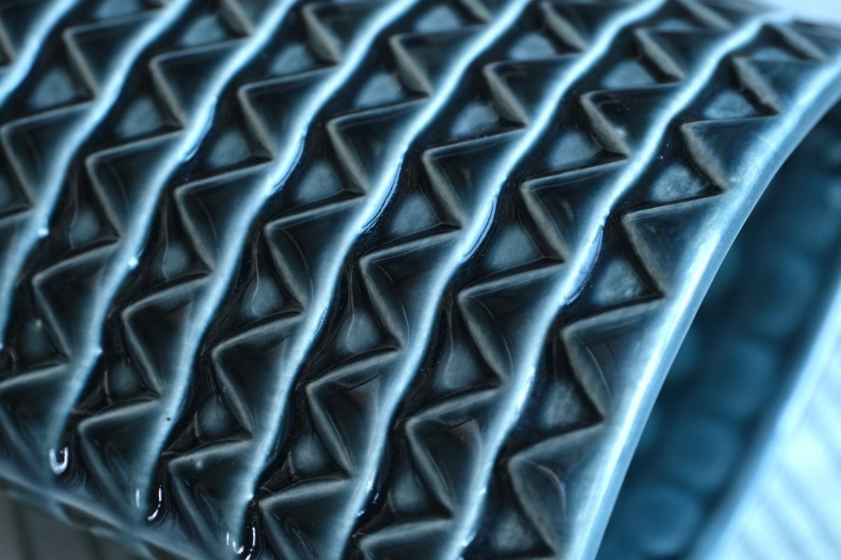 画像7: 北欧ビンテージ/ARABIA/アラビア/Kaarina Aho/カーリナ・アホ/Harlekiini/ベース/ブルーグレー/高さ24cm/B品 (7)