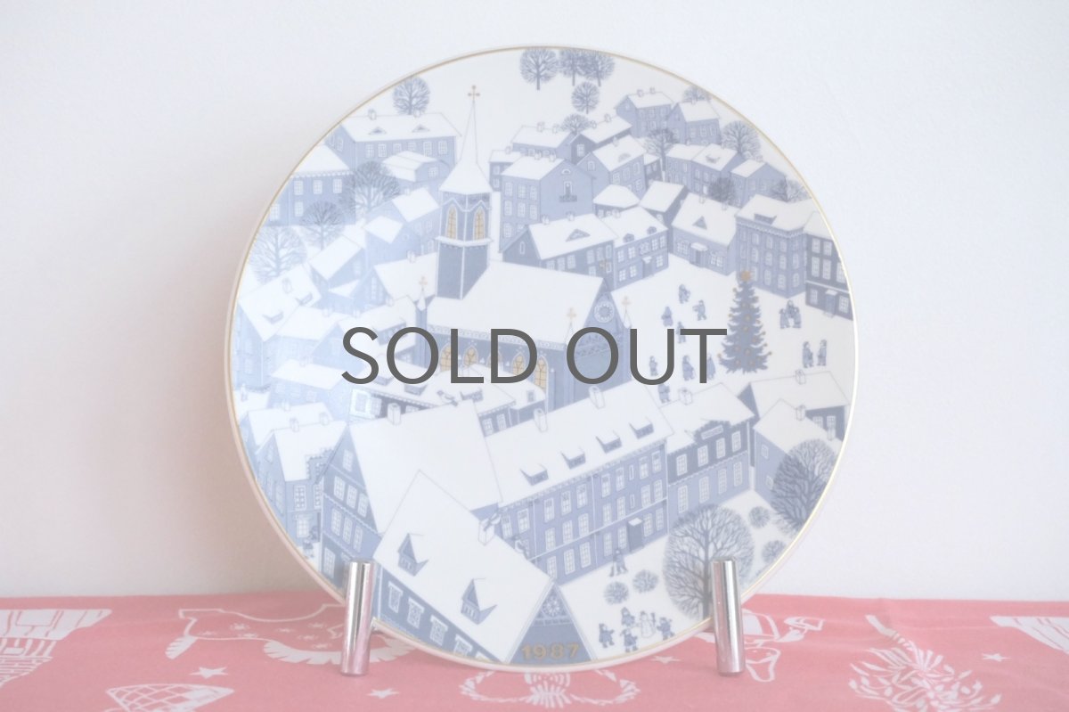 画像1: ARABIA/アラビア/1987年イヤープレート/クリスマスプレート/Raija Uosikkinen/ライヤ・ウオシッキネン/オリジナルボックス付き (1)