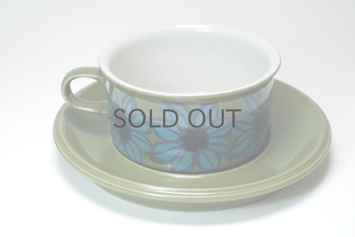 画像3: ARABIA/アラビア/Hilkka-Lisa Ahola/ヒルッカ・リサ・アホラ/ブルーフラワー＆オリーブベース/ティカップ＆ソーサー (3)