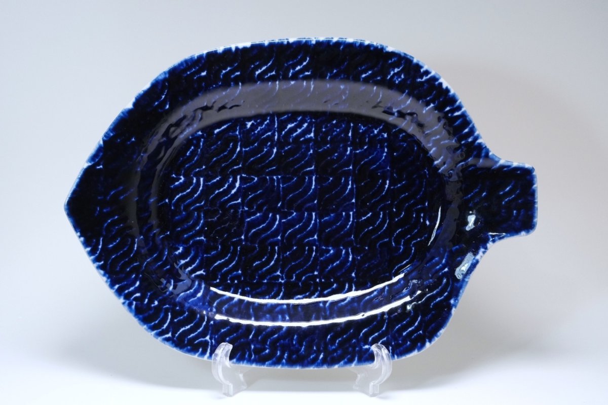 画像2: 北欧ビンテージ食器/ARABIA/アラビア/Gunvor Olin-Gronqvist/フィッシュ/オーヴァル33cm/ブルー (2)