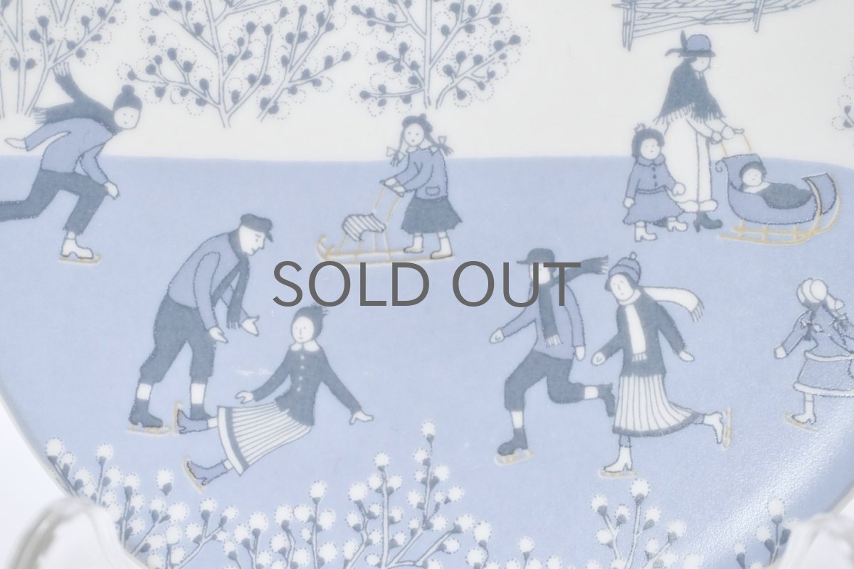 画像2: ARABIA/アラビア/ミニイヤープレート/ミニクリスマスプレート/Skaters/No.7 (2)