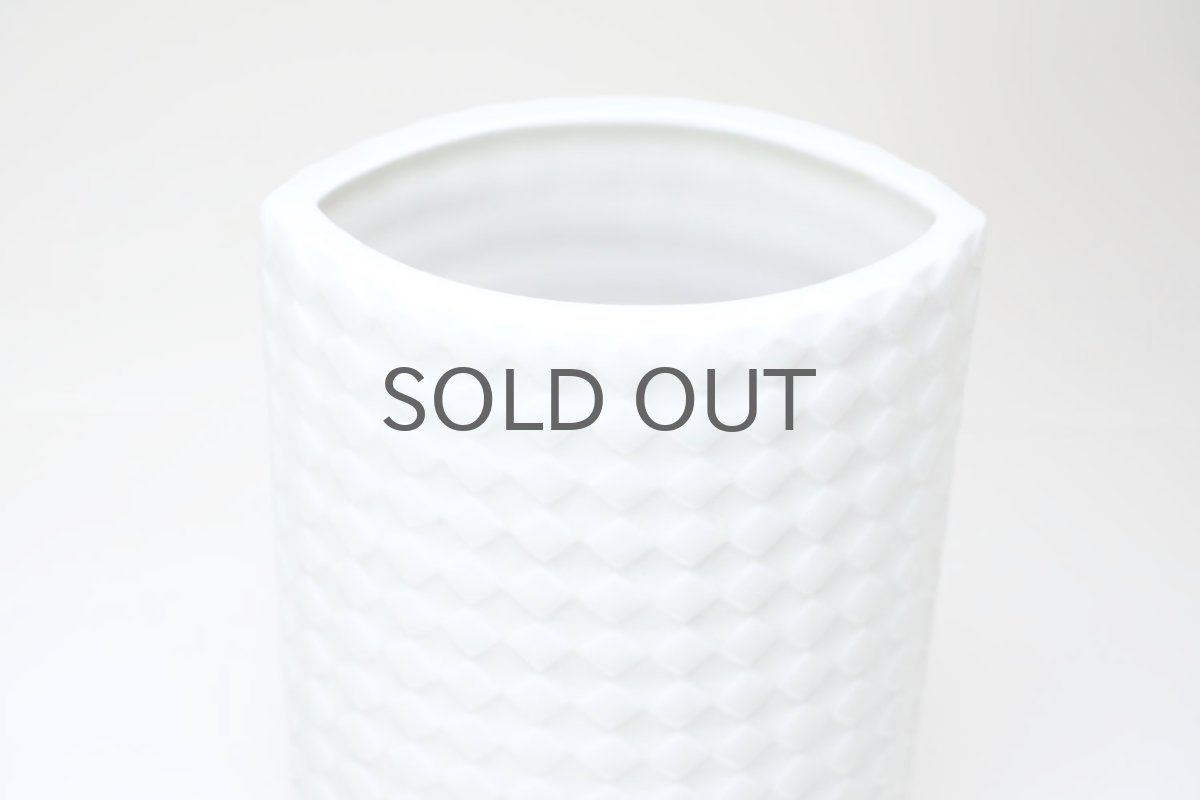 画像4: 北欧ビンテージ/ARABIA/アラビア/Kaarina Aho/カーリナ・アホ/Harlekiini/16cm/ベース/ホワイト (4)