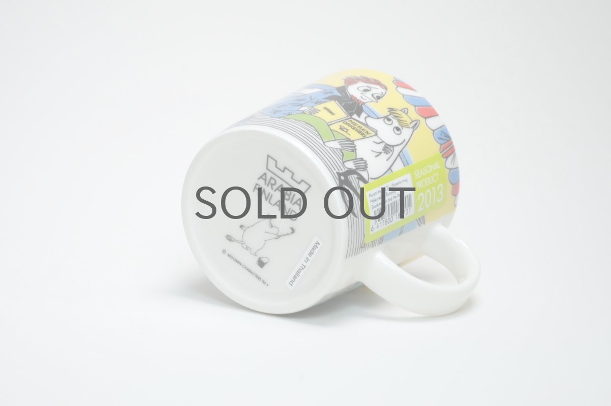 画像5: No.10 ARABIA/ムーミンマグ/2013年/夏マグ/フローレンスと詩人/廃盤/箱あり/未使用品 (5)