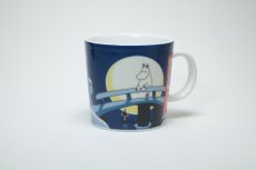 画像1: No.1 ARABIAムーミンマグ/2006年/冬/ウィンターナイト/Winter night/廃盤/箱なし/未使用品 (1)