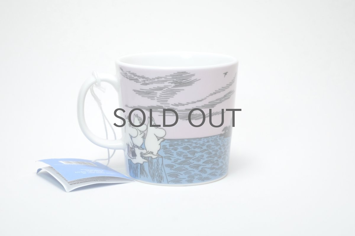 画像2: No.24 ARABIA/ムーミンマグ/2010年限定/65周年記念マグ/ナイトセーリング/廃盤/箱無し/未使用品 (2)