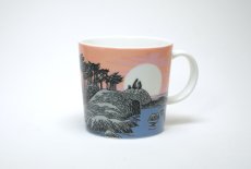 画像1: No.37 ARABIA/ムーミンマグ/2018年限定/ムーミンの日/スペシャルボックス付き/廃盤/未使用品 (1)