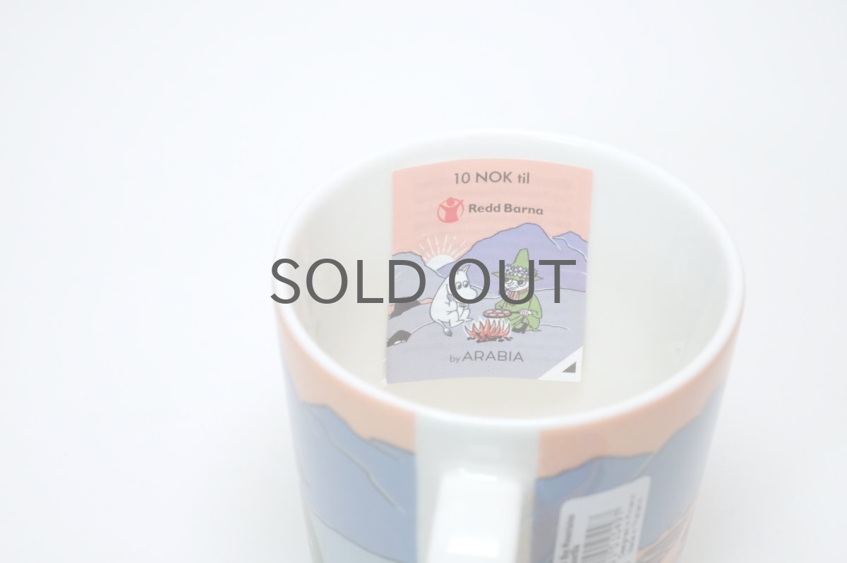 画像3: No.39 ARABIA/ムーミンマグ/2021年限定/ムーミンの日/ノルウェー限定/イン ザ マウンテン/廃盤/箱無し/未使用品 (3)
