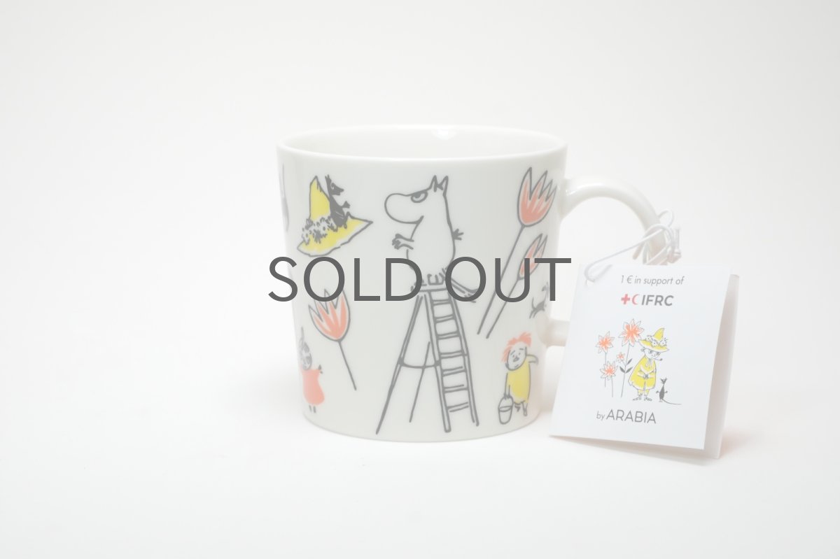 画像1: No.40 ARABIA/ムーミンマグ/2022年限定/ムーミンの日/ABCマグ/赤十字コラボ/ムーミン/廃盤/箱あり/未使用品 (1)