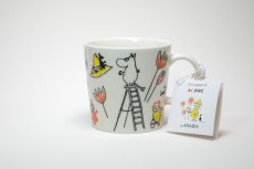 画像1: No.40 ARABIA/ムーミンマグ/2022年限定/ムーミンの日/ABCマグ/赤十字コラボ/ムーミン/廃盤/箱あり/未使用品 (1)