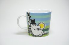 画像2: No.4 ARABIA/ムーミンマグ/2009年/夏マグ/シエスタ/お昼寝/ムーミンパパ/廃盤/箱無し/未使用品 (2)