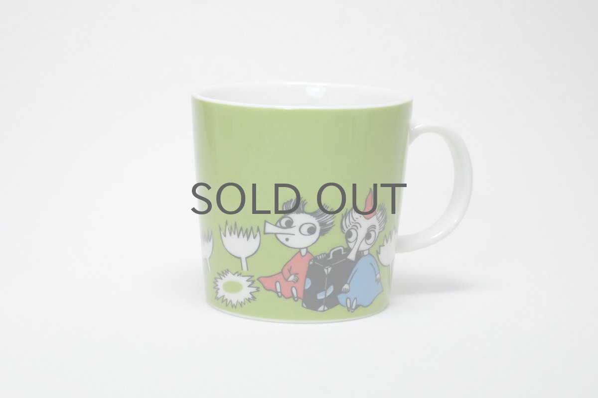 画像1: No.52 ARABIA/ムーミンマグ/2005~2017年/トフスランとビフスラン/廃盤/箱あり/未使用品 (1)