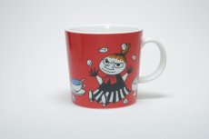 画像1: No61 ARABIA/ムーミンマグ/2015~2021年/リトルミィ レッド/廃盤/箱あり/未使用品 (1)