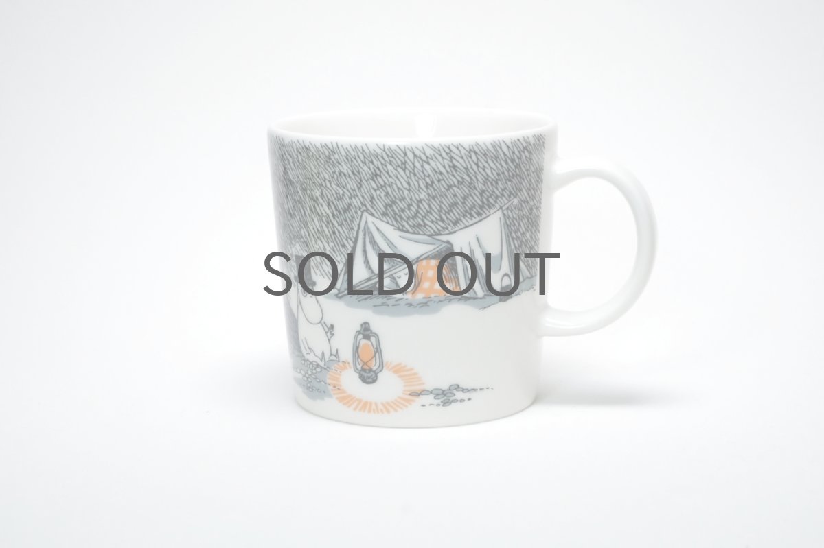 画像1: No64 ARABIA/ムーミンマグ/2019年〜/冬マグ/スリープ ウェル/スペシャルボックスあり/未使用品 (1)