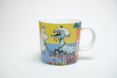 画像1: No.8 ARABIA/ムーミンマグ/2012年/夏マグ/プリマドンナの馬/廃盤/箱無し/未使用品 (1)