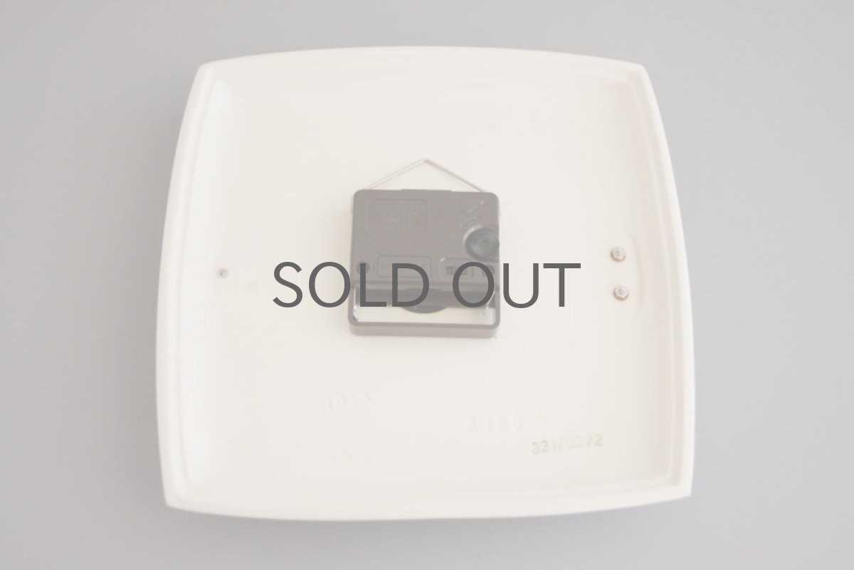 画像5: ヴィンテージ陶製 壁掛け時計 Junghsns製 ドイツ ライトグレー (5)