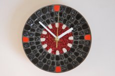 画像1: スウェーデン蚤の市で見つけたヴィンテージ壁掛け時計　新品クロックムーブメント使用 (1)