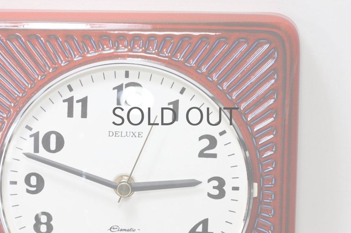 画像2: ビンテージ陶製壁掛け時計/Deluxe製/ドイツ/レッド (2)