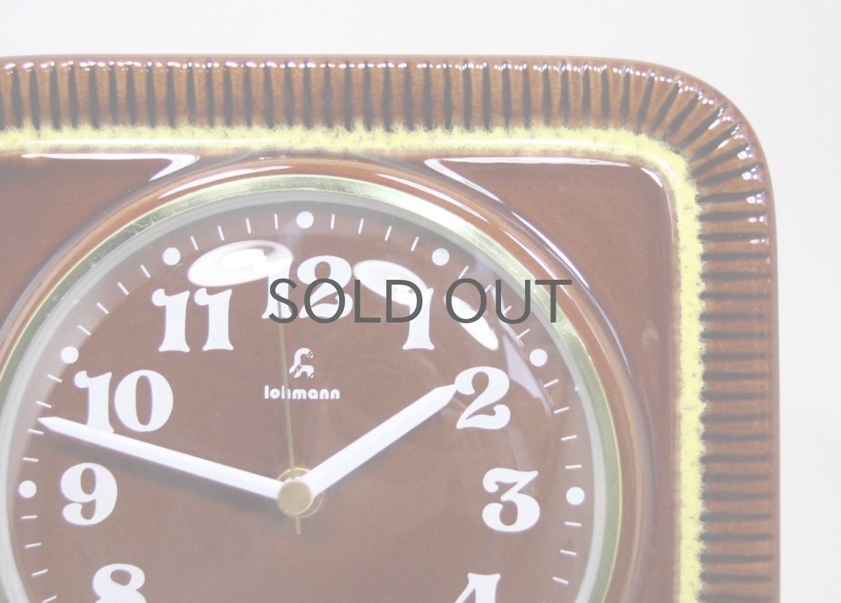 画像2: ビンテージ陶製壁掛け時計/lohmonn製/ドイツ/ブラウン&イエロー/新しいムーブメント交換済み (2)