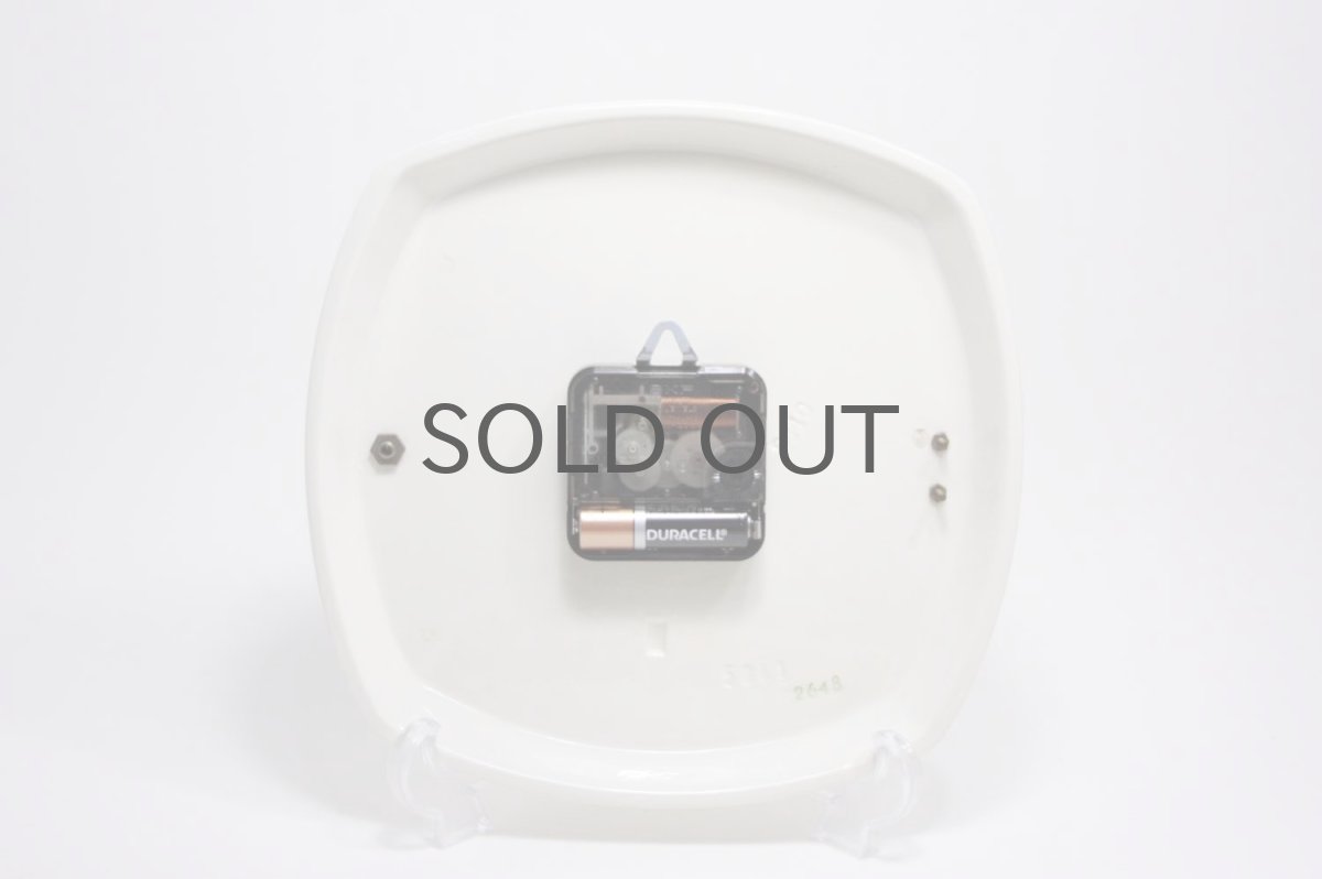 画像5: ビンテージ陶製壁掛け時計/Wehrle製/ドイツ/ペールイエロー/新しいムーブメント交換済み (5)