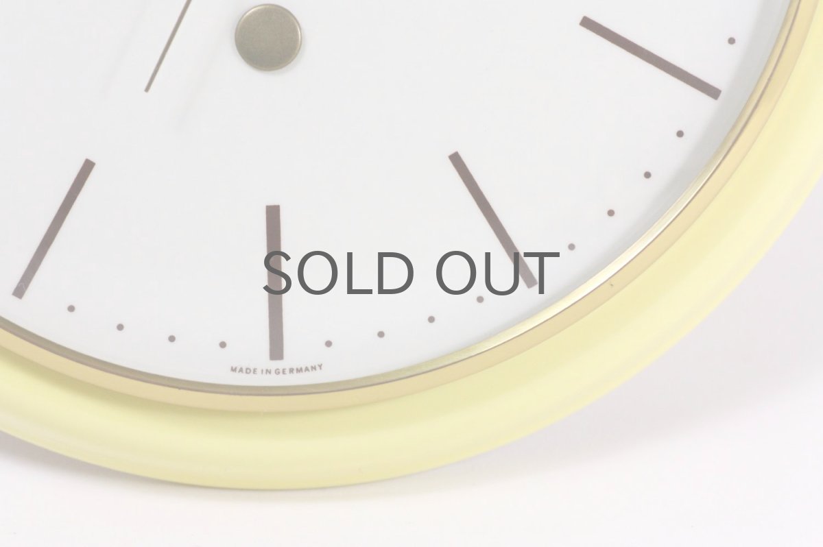 画像3: ビンテージ陶製壁掛け時計/Junghans/ドイツ/ペールイエロー (3)