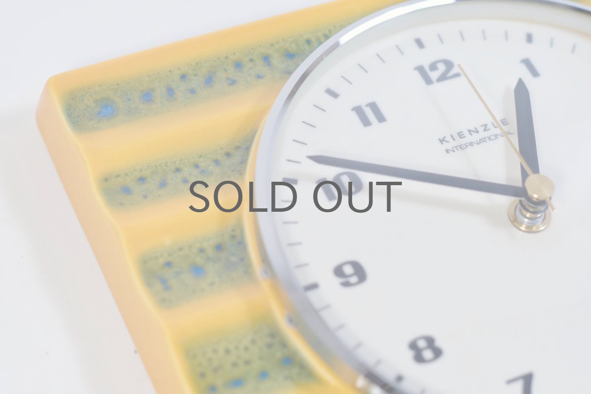 画像3: ビンテージ陶製壁掛け時計/Kienzle製/ドイツ/イエローボーダー/新しいムーブメント交換済み (3)