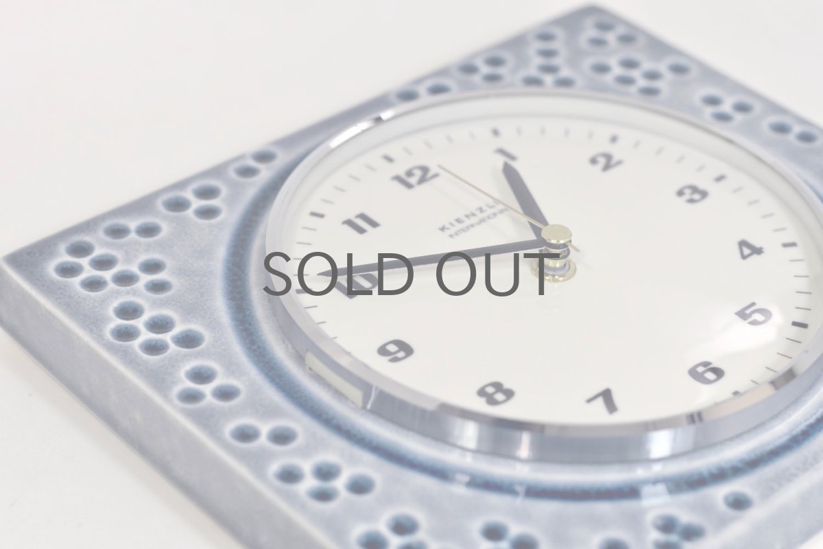 画像3: ビンテージ陶製壁掛け時計/Kienzle製/ドイツ/ドット柄/新しいムーブメント交換済み (3)