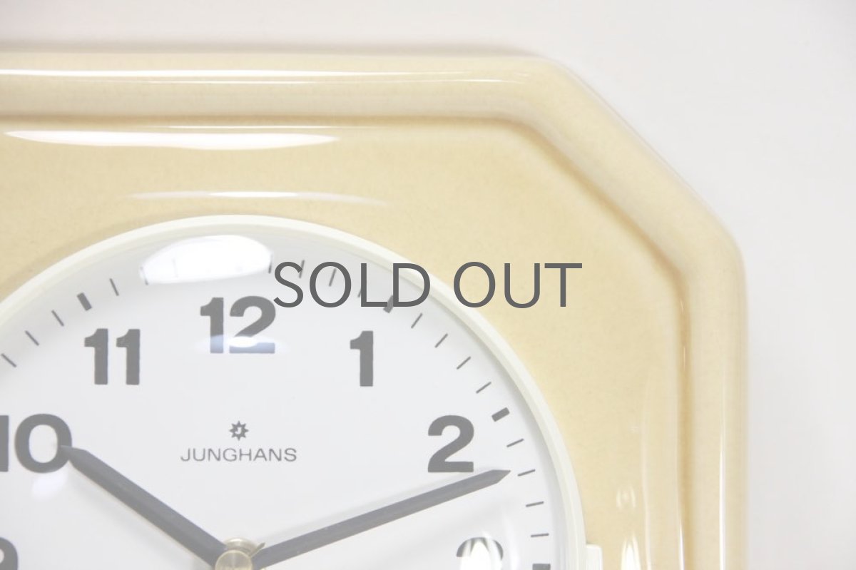 画像2: ビンテージ陶製壁掛け時計/Junghans製/ユンハンス/ドイツ/クリームイエロー (2)