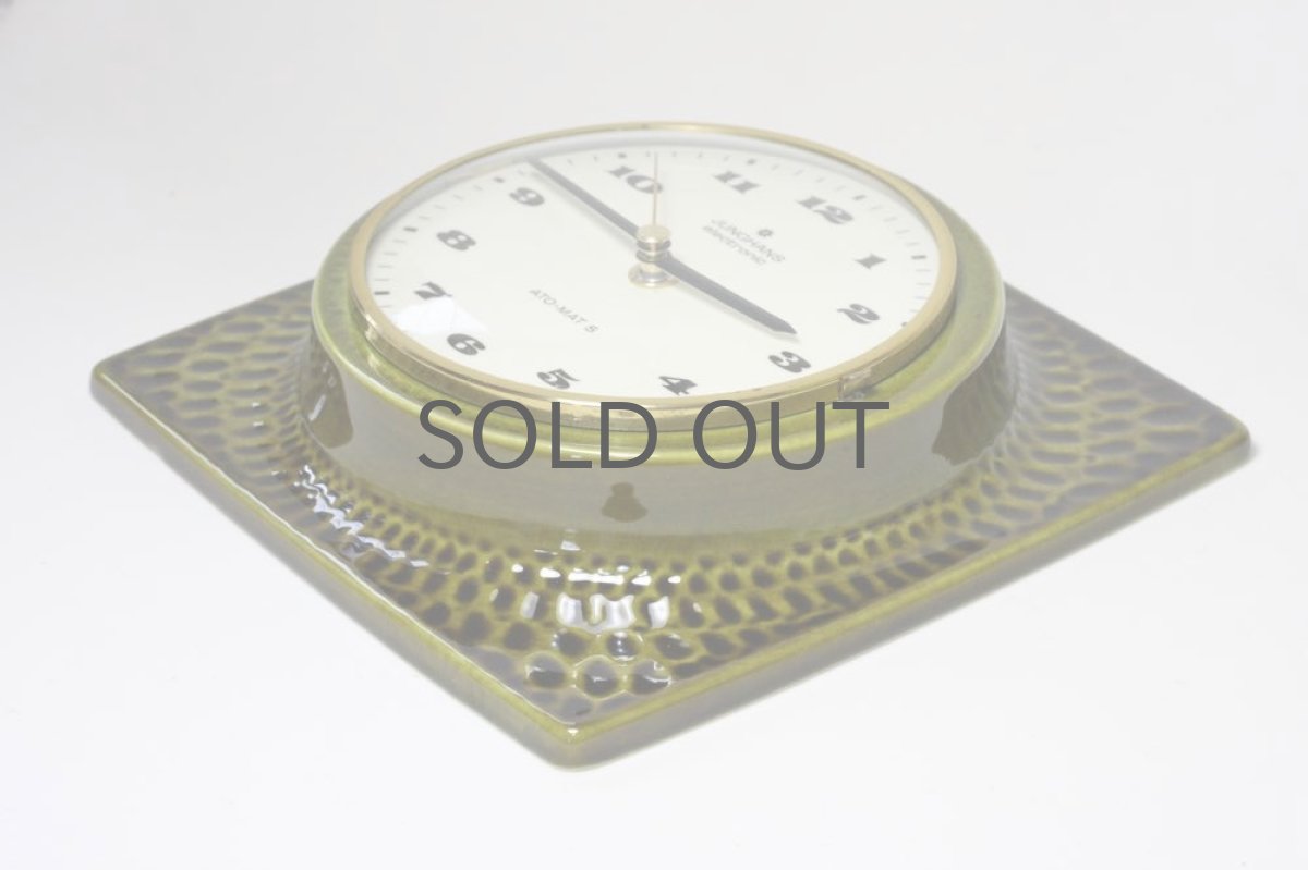 画像4: ヴィンテージ陶製壁掛け時計/Junghans製/ユンハンス/ドイツ/オリーブグリーン (4)