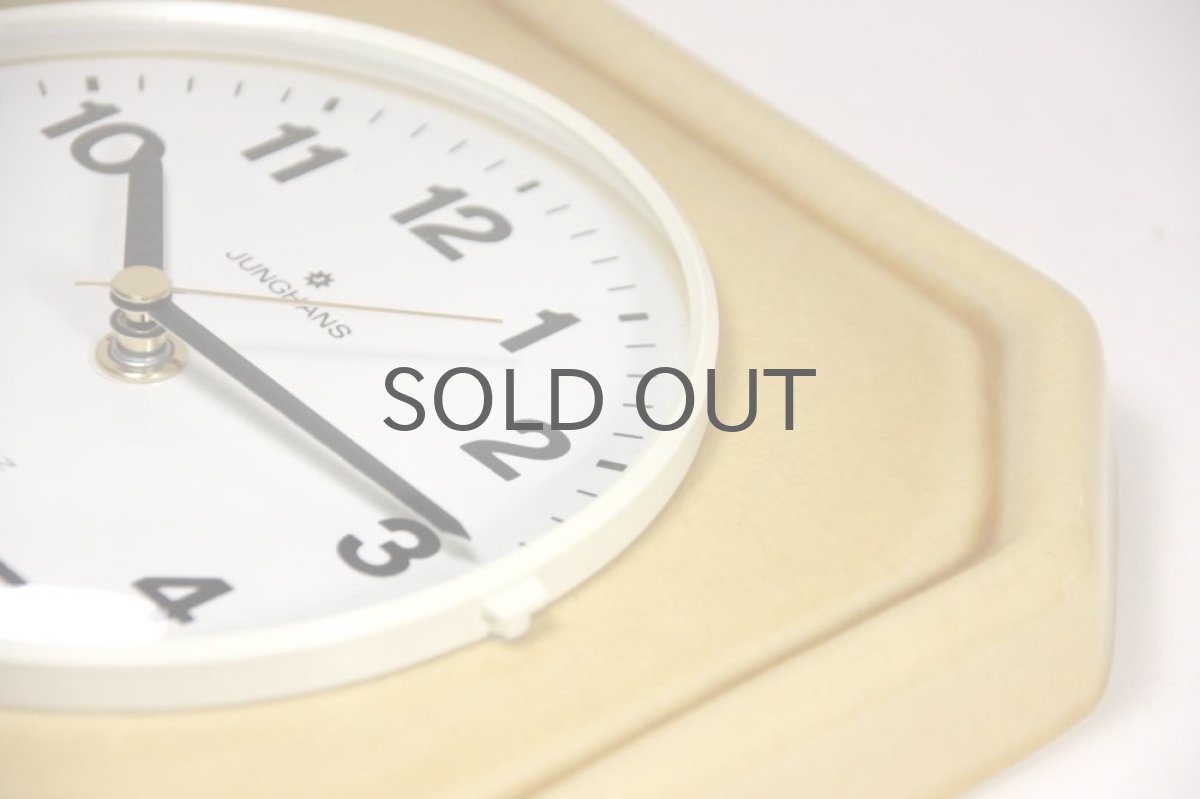 画像6: ビンテージ陶製壁掛け時計/Junghans製/ユンハンス/ドイツ/クリームイエロー (6)