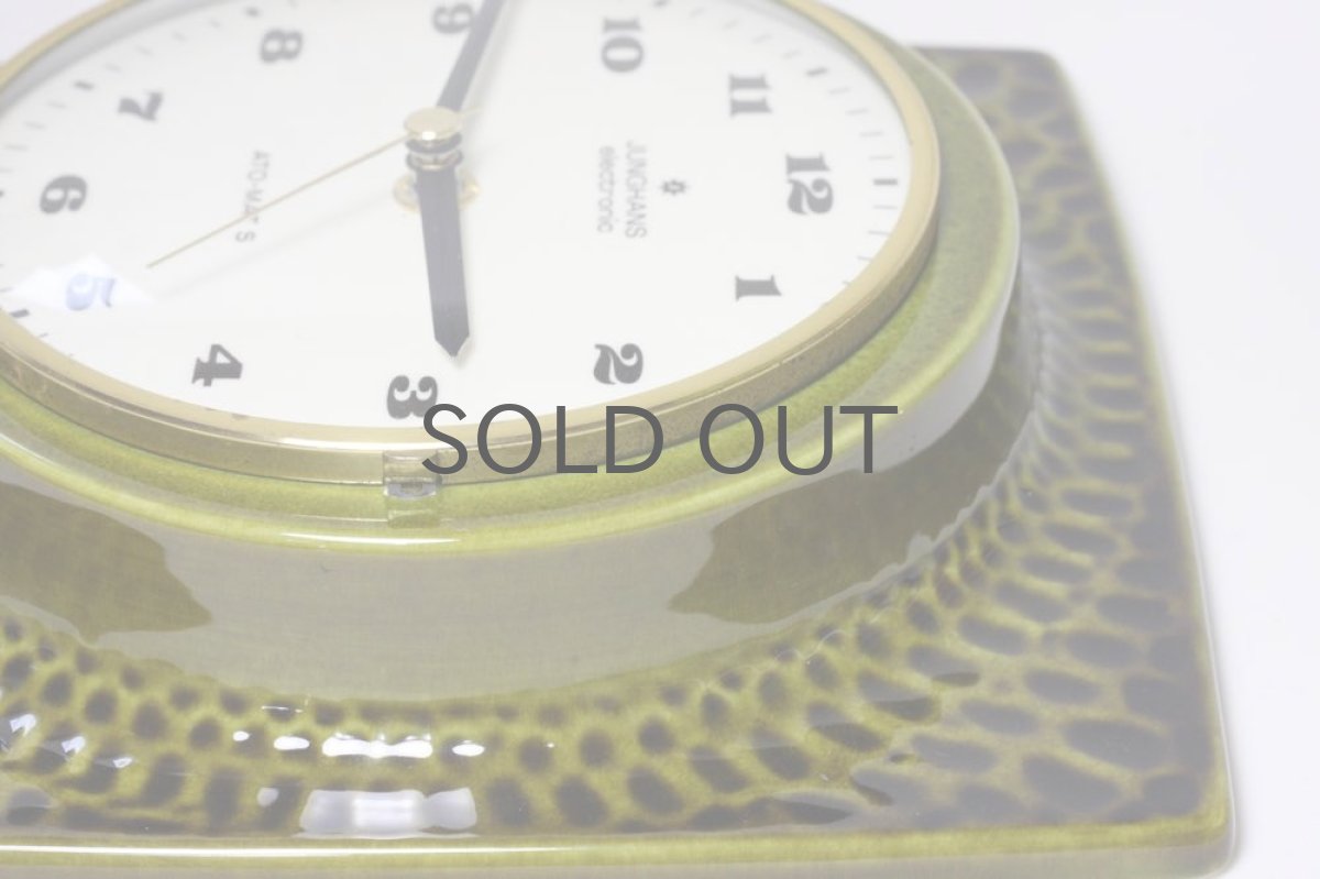 画像5: ヴィンテージ陶製壁掛け時計/Junghans製/ユンハンス/ドイツ/オリーブグリーン (5)