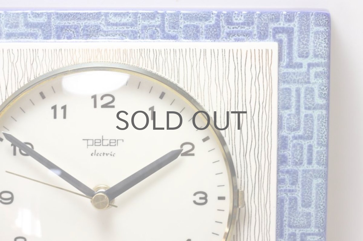 画像2: ビンテージ陶製壁掛け時計/Peter /ドイツ/ライトブルー (2)