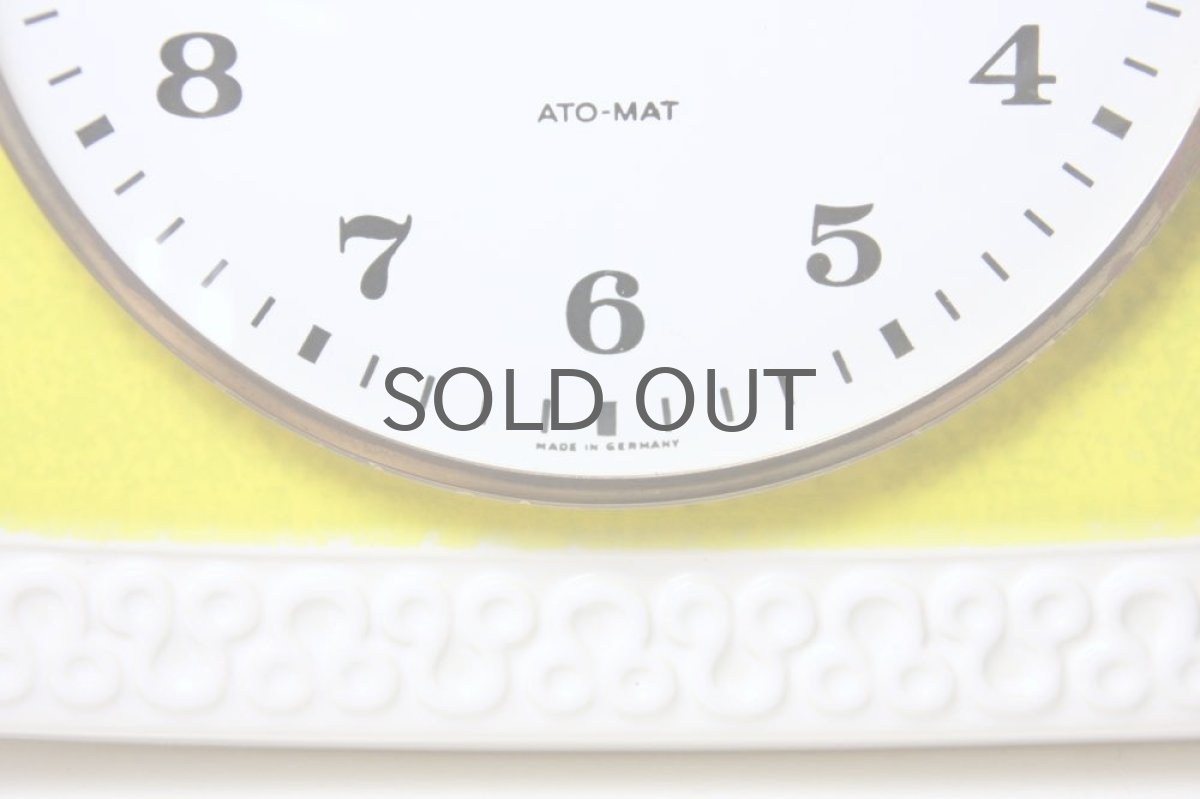 画像2: ビンテージ陶製壁掛け時計／Junghans製／ユンハンス／ドイツ／イエロー＆ホワイト (2)